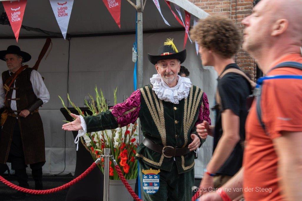 Fotoreportage Vierdaagse Doorkomst Door Grave Evenementen Grave